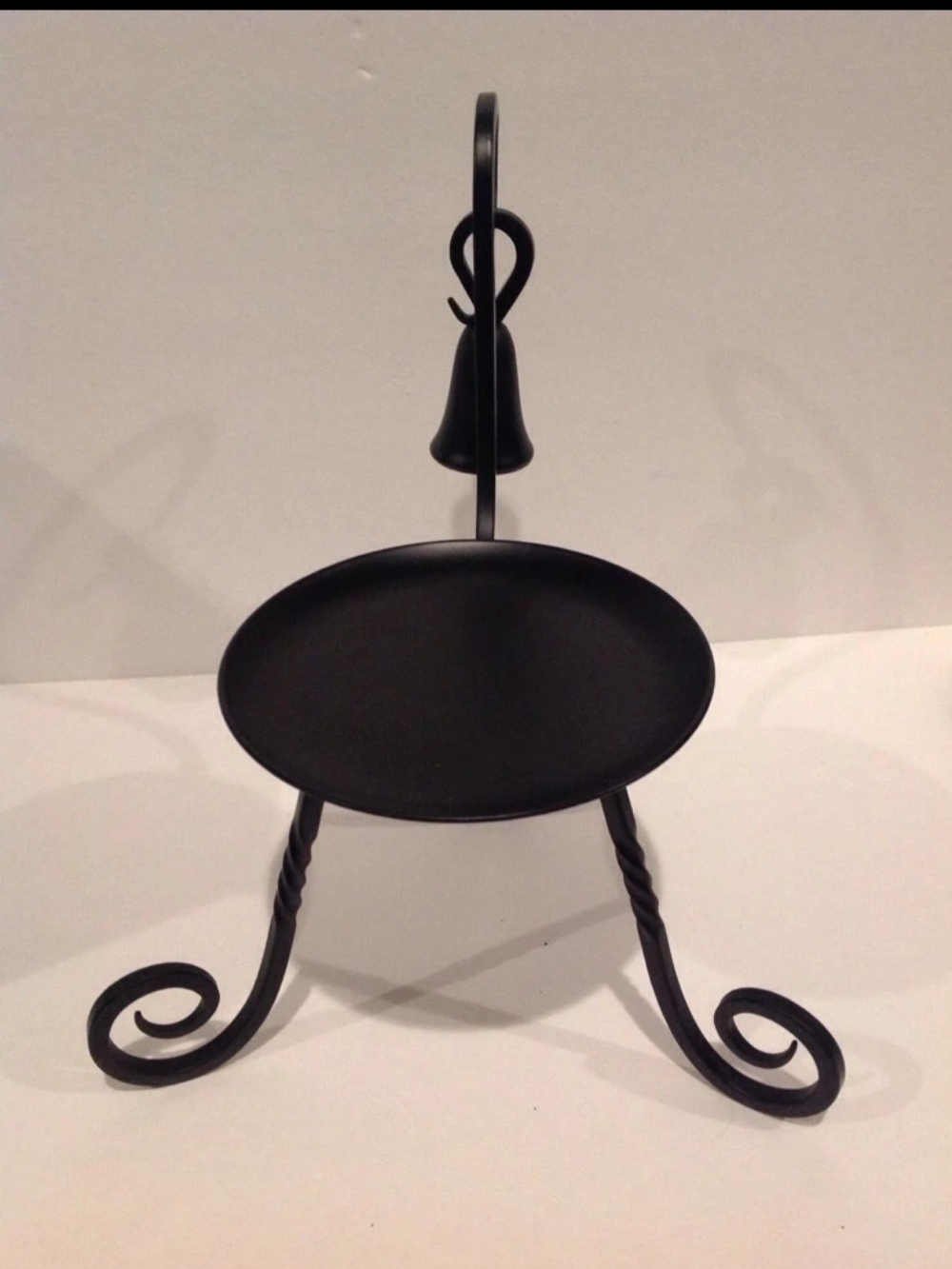 The PartyLite Barrington Pillar Candle Holder (item number P7354) - Picture 2 of 7